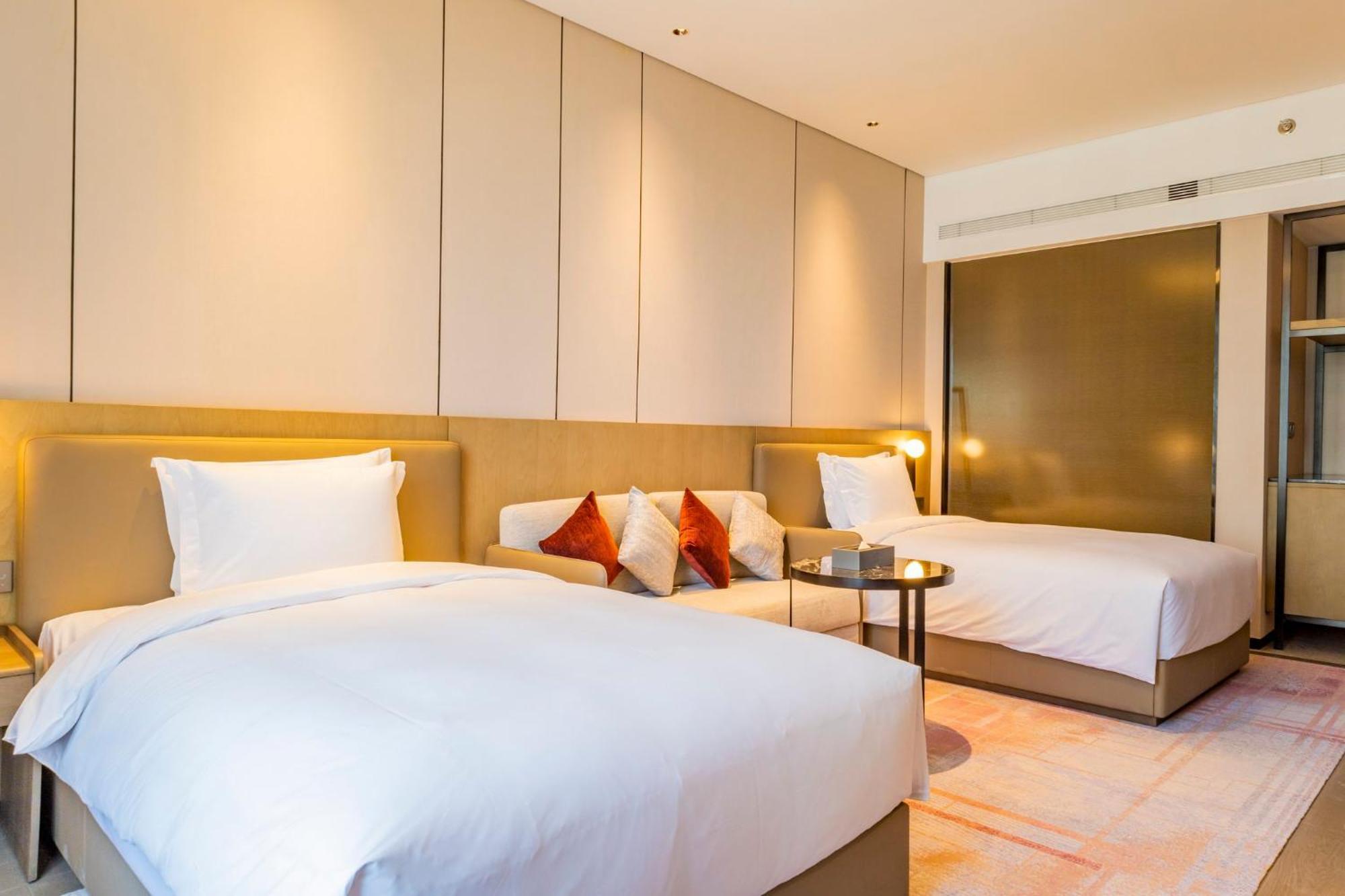 ホテル Crowne Plaza Lanzhou New Area By Ihg エクステリア 写真